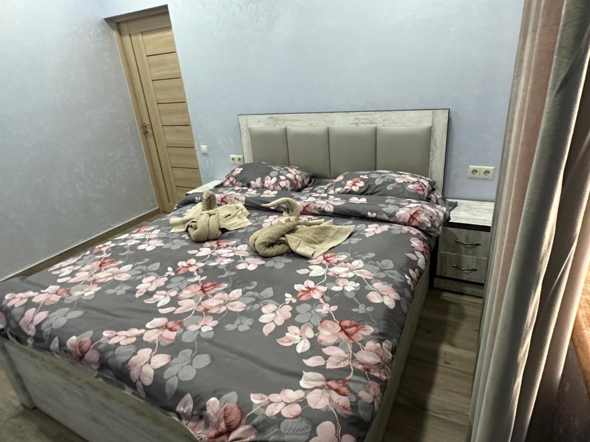 Bed and Breakfast Our House Vagharshapat Екстер'єр фото