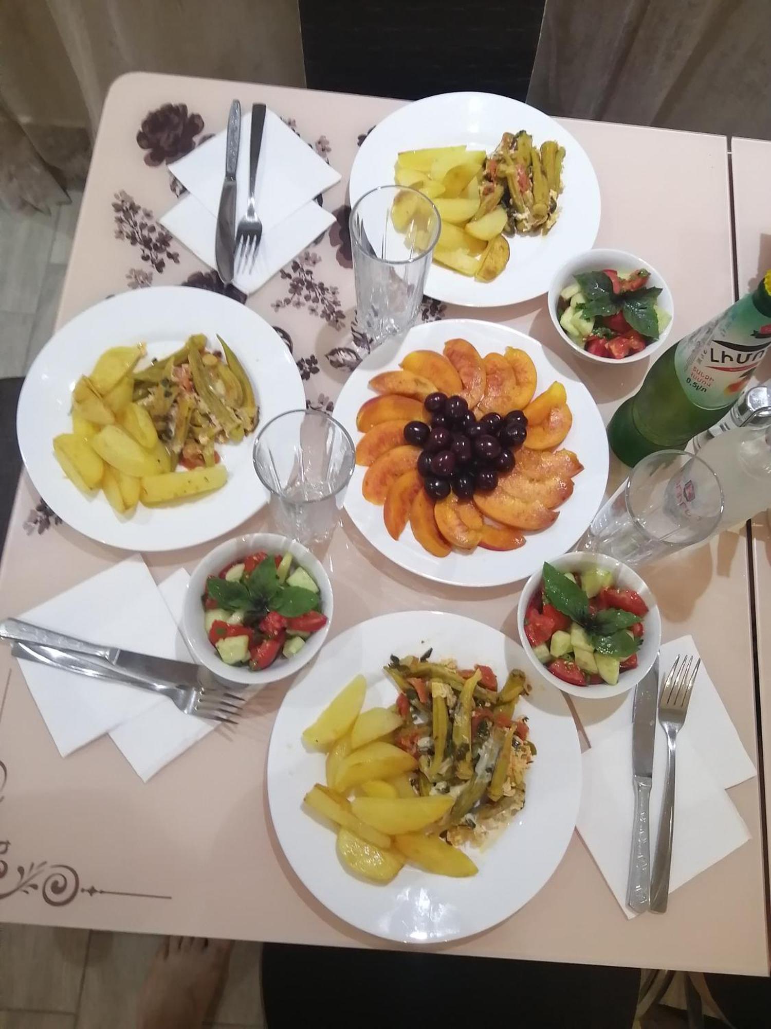 Bed and Breakfast Our House Vagharshapat Екстер'єр фото